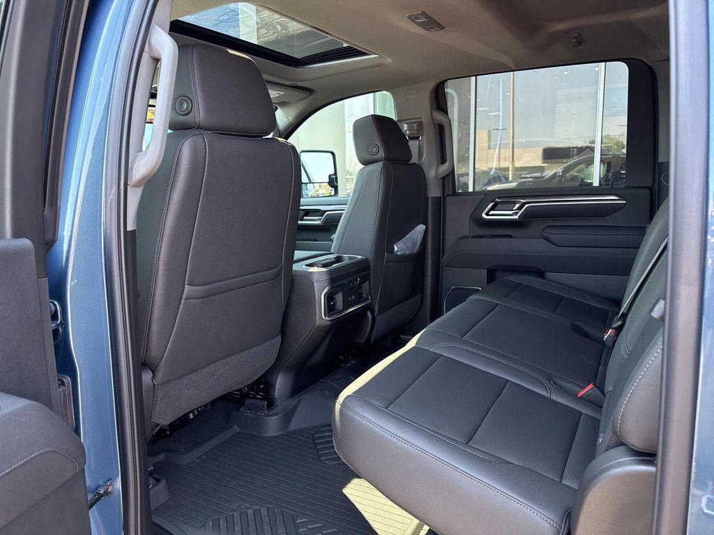 new 2025 Chevrolet Silverado 2500 car, priced at $70,965