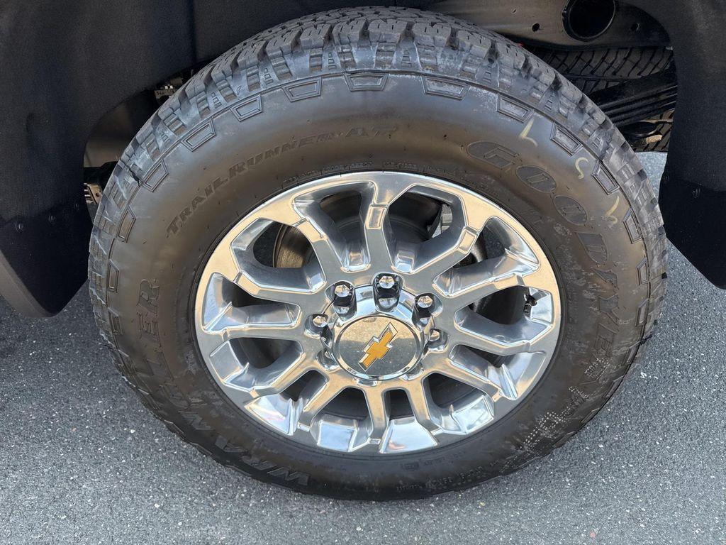 new 2025 Chevrolet Silverado 2500 car, priced at $70,965