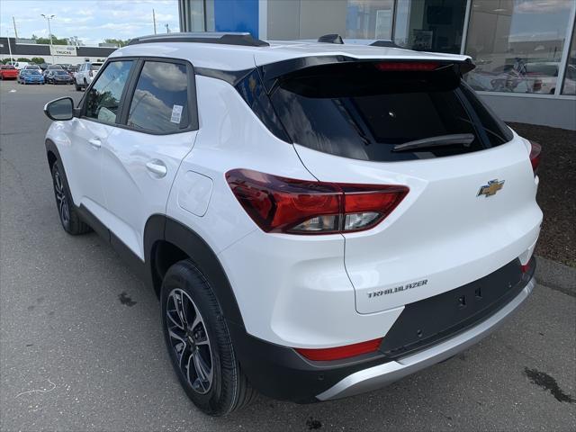 new 2025 Chevrolet TrailBlazer car, priced at $25,385