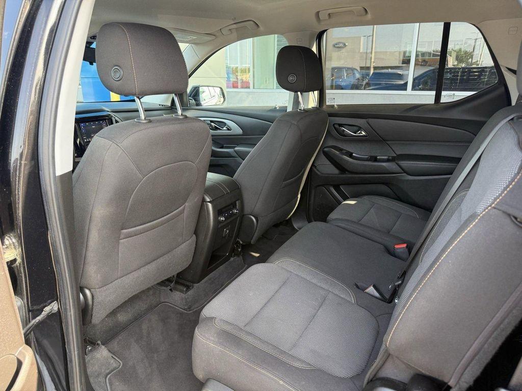 used 2020 Chevrolet Traverse car, priced at $16,481