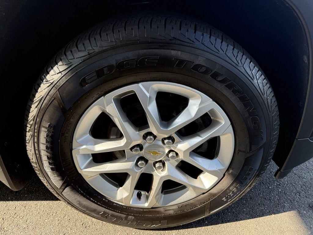 used 2020 Chevrolet Traverse car, priced at $16,481