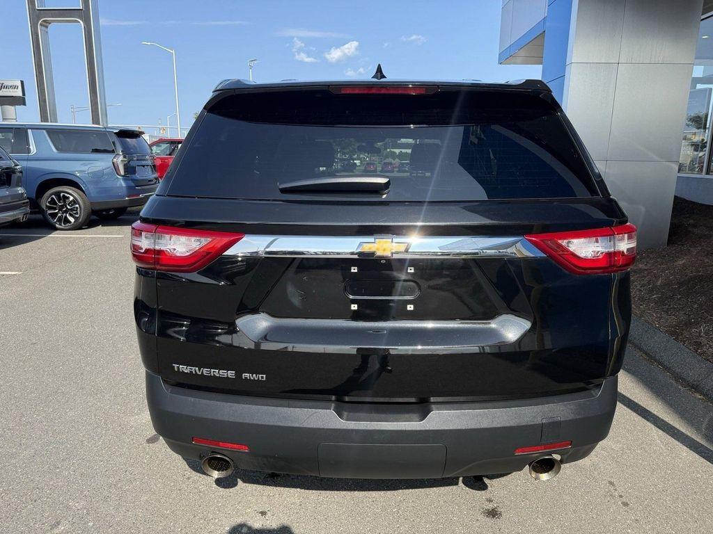used 2020 Chevrolet Traverse car, priced at $16,481