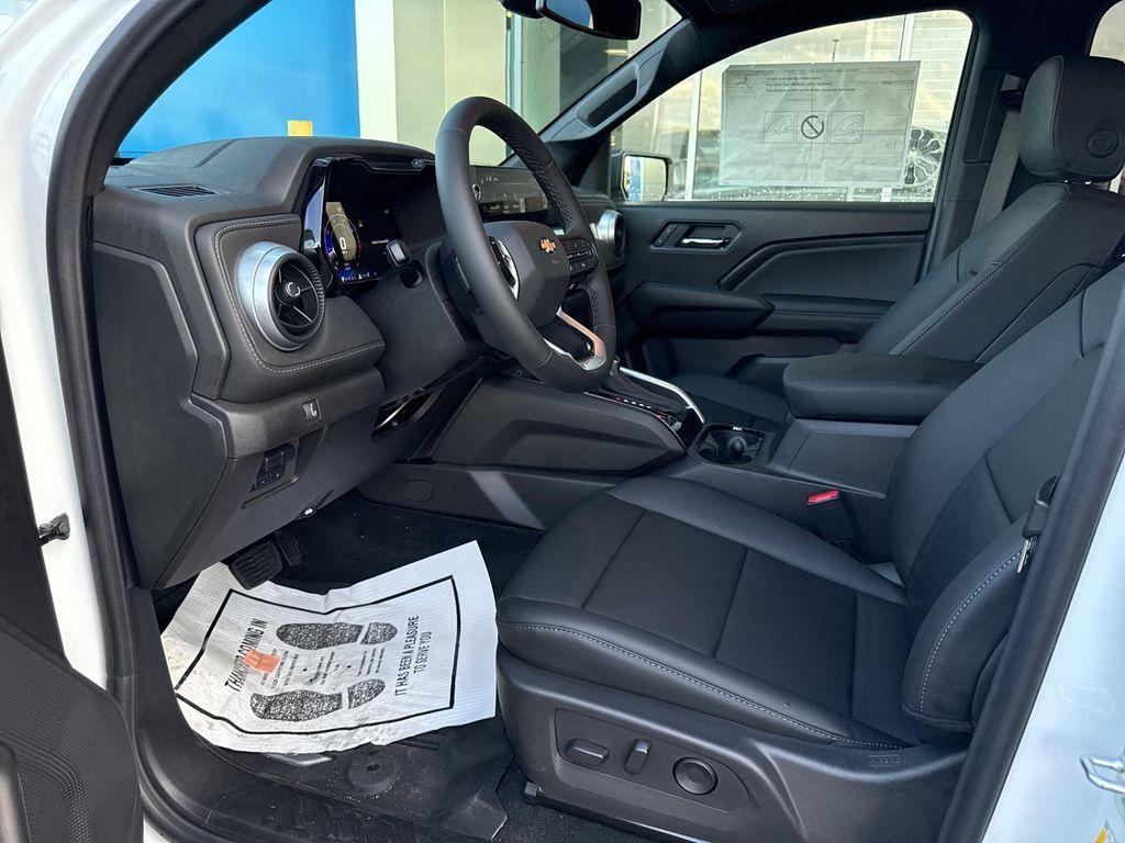 new 2025 Chevrolet Colorado car, priced at $40,730