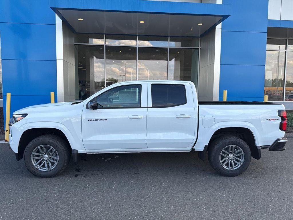 new 2025 Chevrolet Colorado car, priced at $40,730