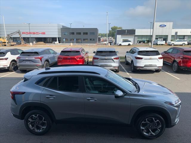 new 2025 Chevrolet Trax car, priced at $23,995