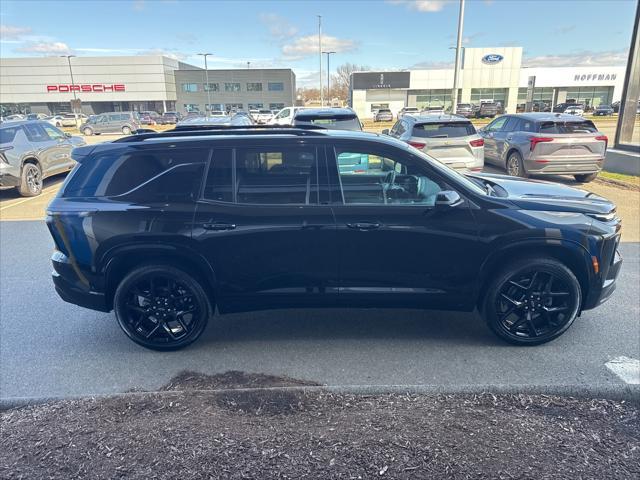 used 2024 Chevrolet Traverse car, priced at $51,980