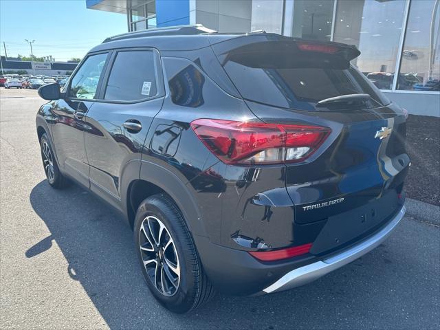 new 2025 Chevrolet TrailBlazer car, priced at $25,290