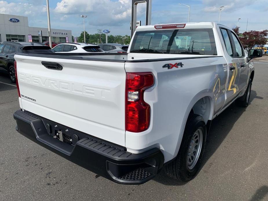 new 2024 Chevrolet Silverado 1500 car, priced at $45,695