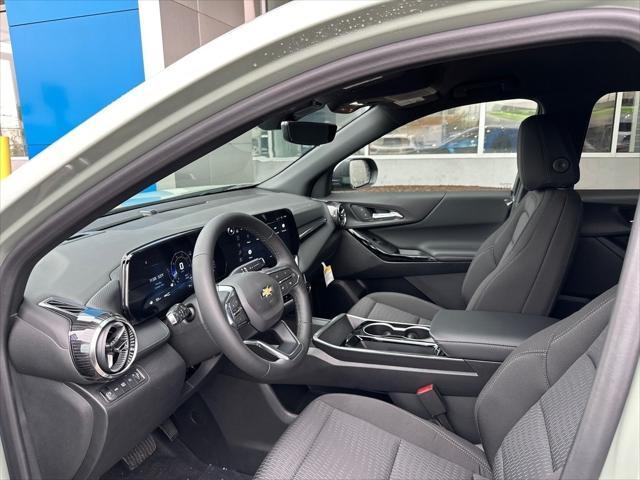new 2026 Chevrolet Equinox car, priced at $33,940