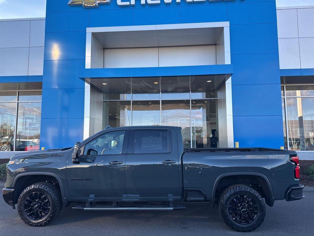 new 2026 Chevrolet Silverado 3500 car, priced at $85,705