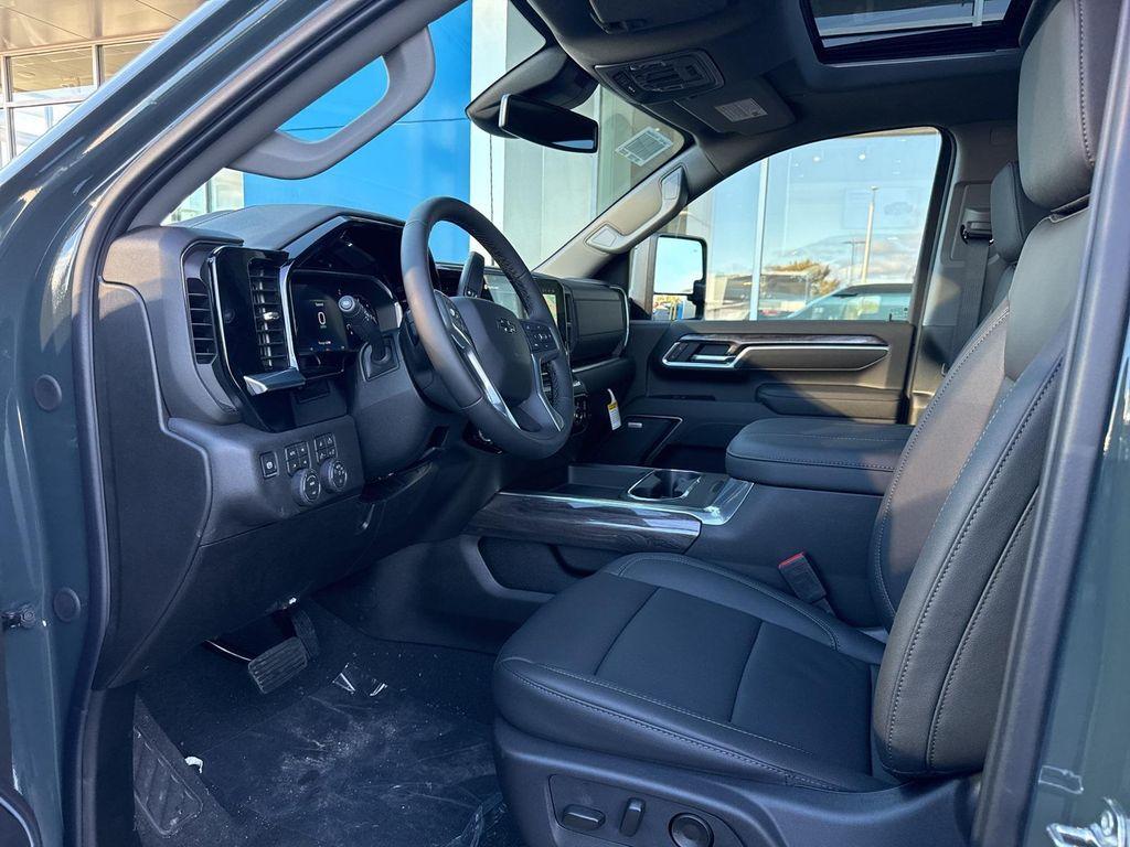 new 2026 Chevrolet Silverado 3500 car, priced at $85,705