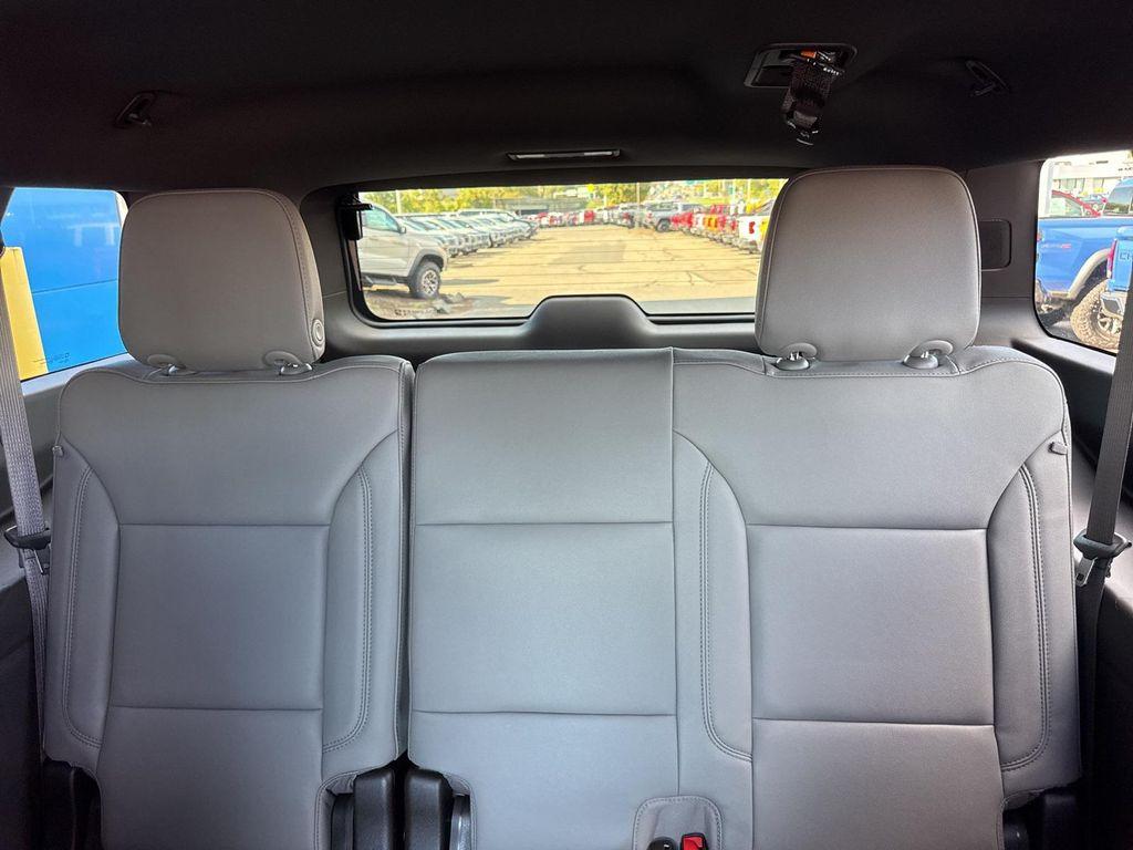 new 2025 Chevrolet Suburban car, priced at $82,384