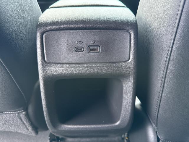 new 2025 Chevrolet Trax car, priced at $24,780