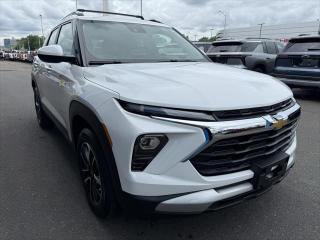 used 2024 Chevrolet TrailBlazer car, priced at $23,980