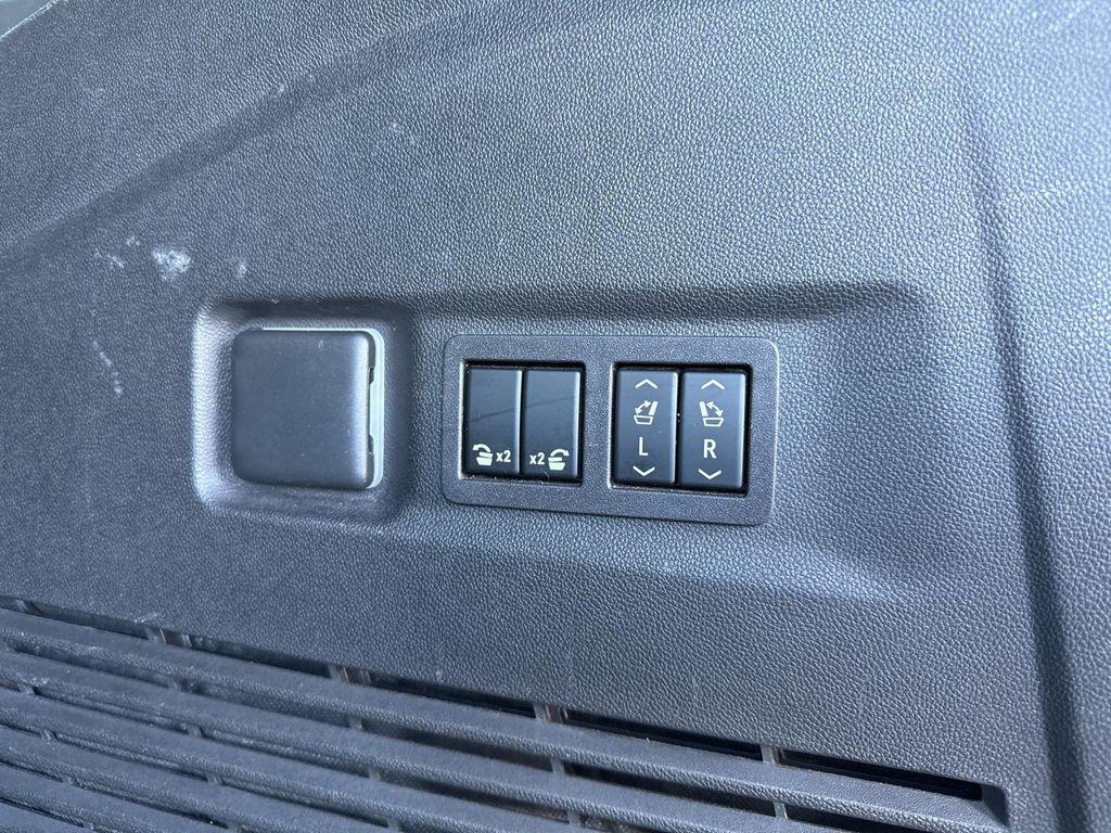 used 2023 Chevrolet Suburban car, priced at $47,899