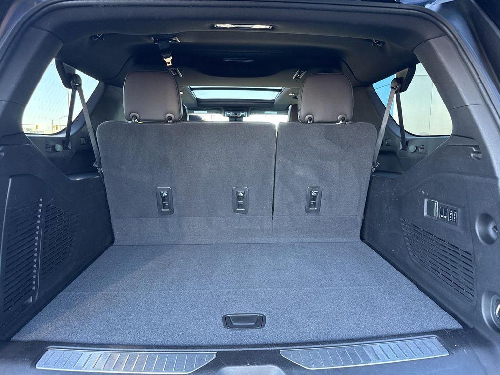 used 2023 Chevrolet Suburban car, priced at $47,899