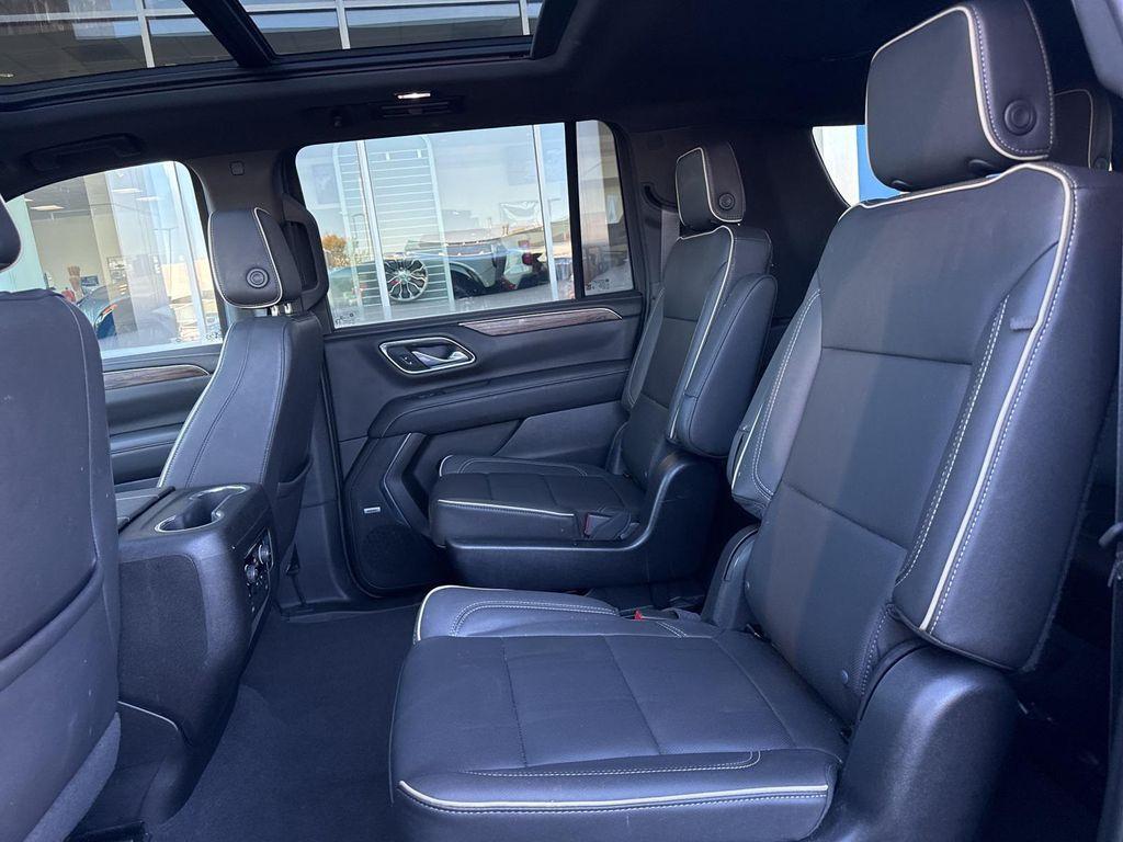 used 2023 Chevrolet Suburban car, priced at $47,899