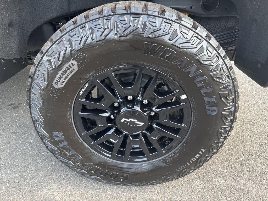 new 2025 Chevrolet Silverado 2500 car, priced at $84,300