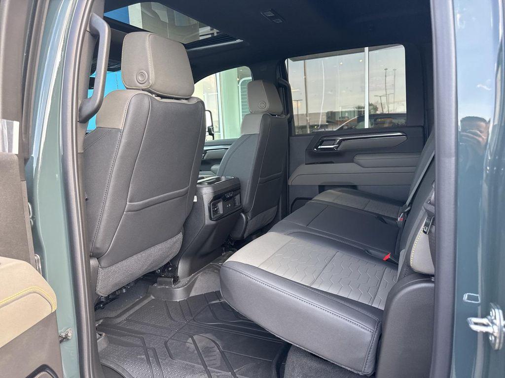new 2025 Chevrolet Silverado 2500 car, priced at $84,300