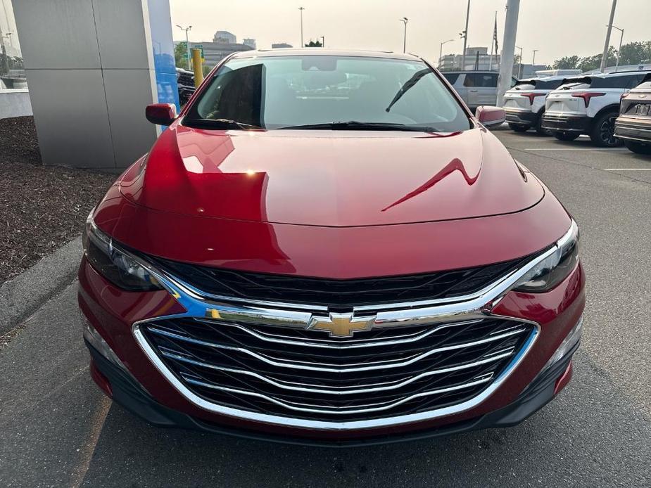 new 2025 Chevrolet Malibu car, priced at $28,640