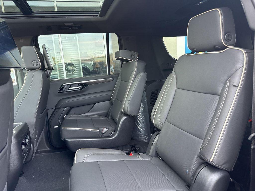 new 2026 Chevrolet Suburban car, priced at $83,815