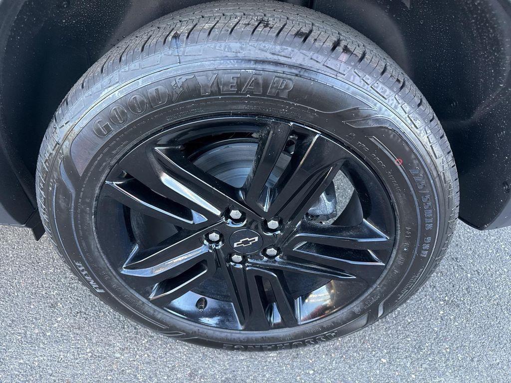 new 2026 Chevrolet Trax car, priced at $28,885