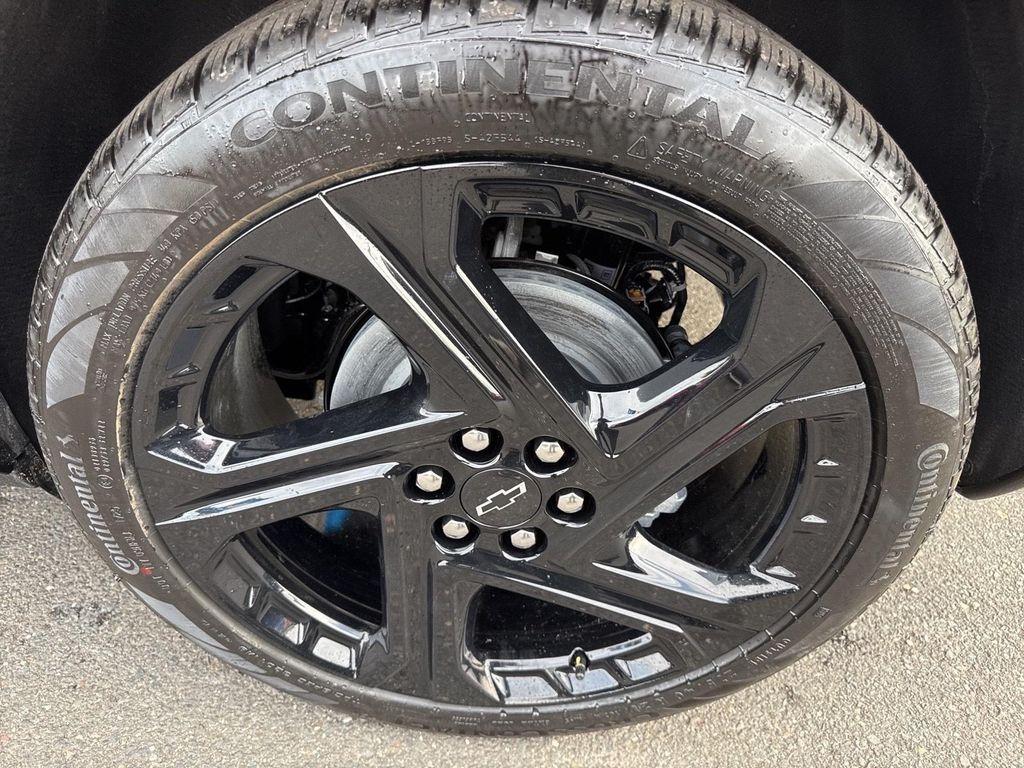 new 2026 Chevrolet Equinox EV car, priced at $41,590