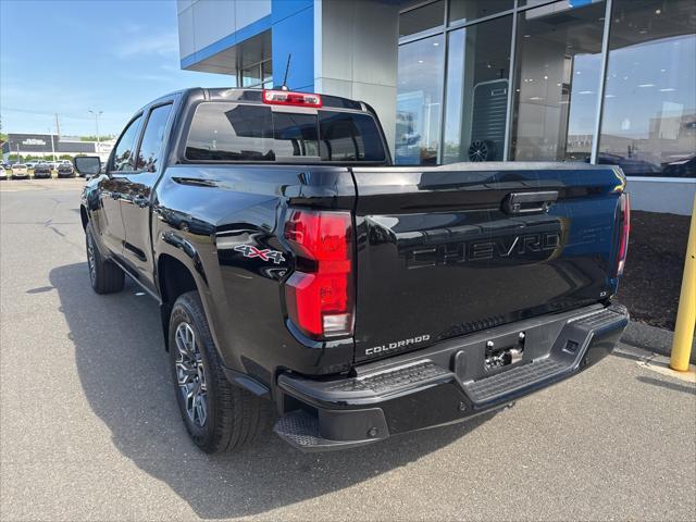 new 2024 Chevrolet Colorado car, priced at $41,215