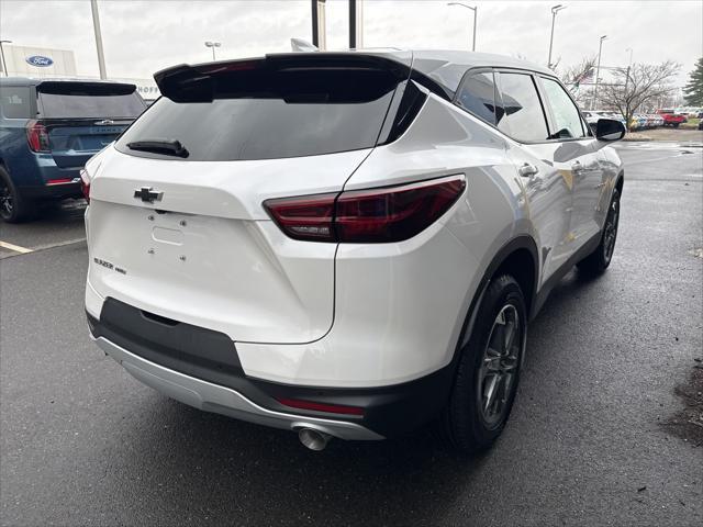 new 2025 Chevrolet Blazer car, priced at $39,805