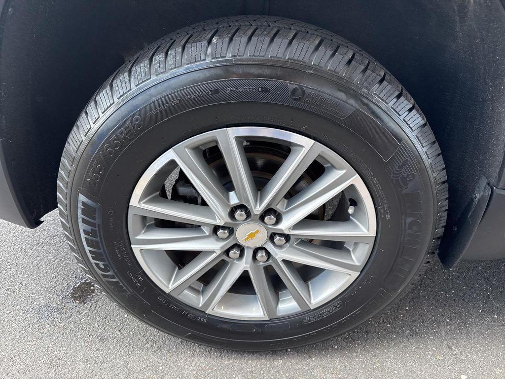 used 2022 Chevrolet Traverse car, priced at $21,915