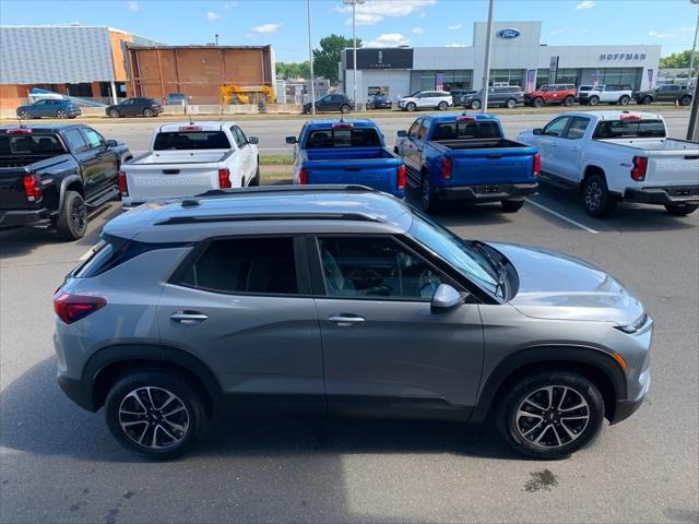 new 2025 Chevrolet TrailBlazer car, priced at $25,995