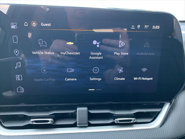new 2026 Chevrolet Equinox car, priced at $31,915