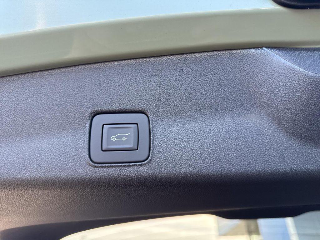 new 2025 Chevrolet TrailBlazer car, priced at $29,930