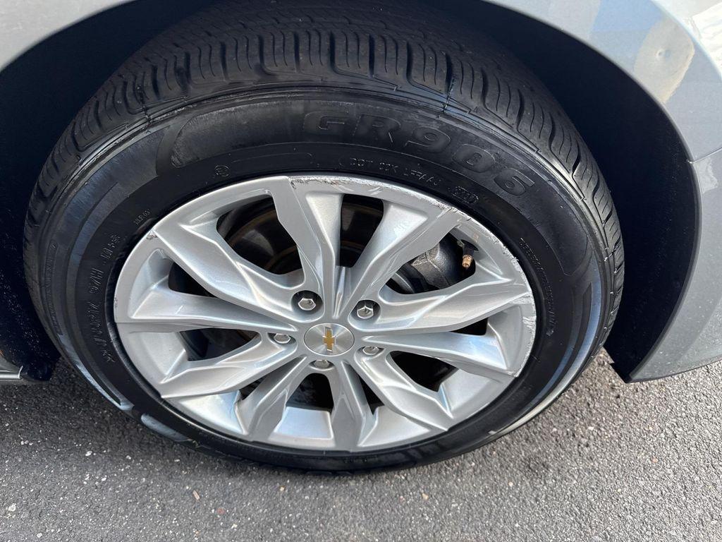 used 2024 Chevrolet Malibu car, priced at $16,986