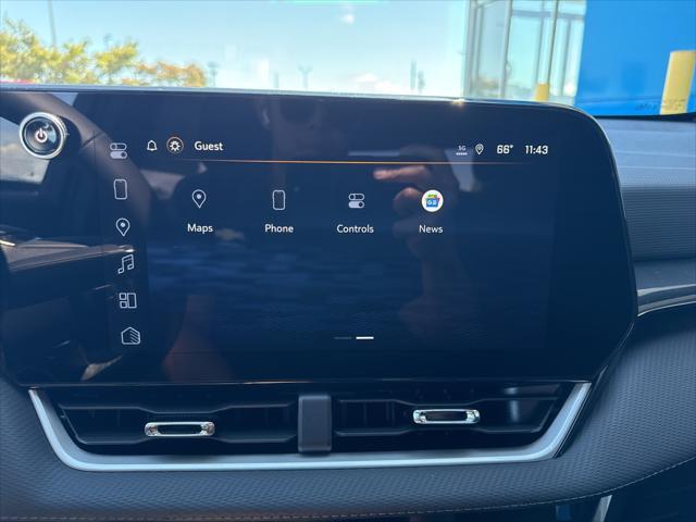new 2026 Chevrolet Equinox car, priced at $30,330