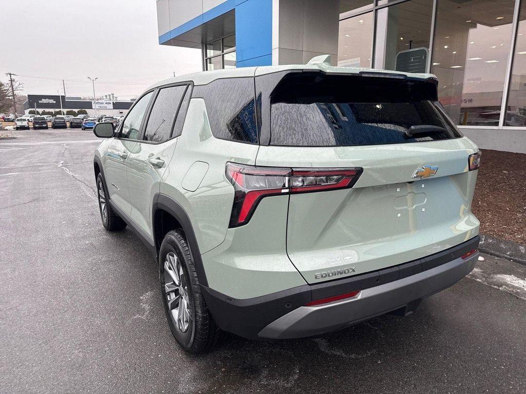 new 2026 Chevrolet Equinox car, priced at $27,795