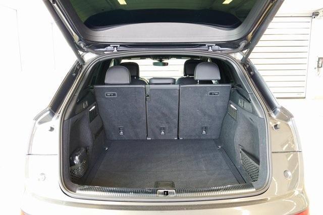 used 2022 Audi SQ5 car, priced at $39,999