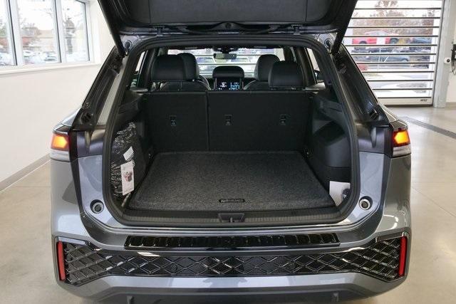 new 2025 Volkswagen Tiguan car, priced at $37,717