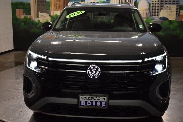 new 2025 Volkswagen Atlas car, priced at $50,211