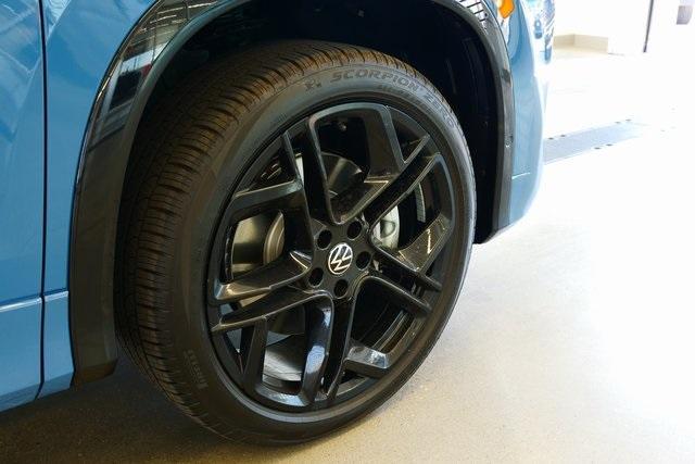 new 2025 Volkswagen Tiguan car, priced at $39,241