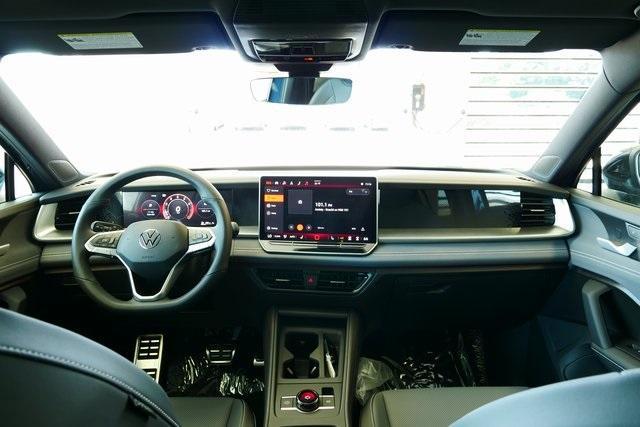 new 2025 Volkswagen Tiguan car, priced at $39,241