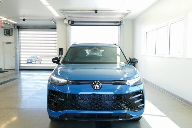new 2025 Volkswagen Tiguan car, priced at $39,241