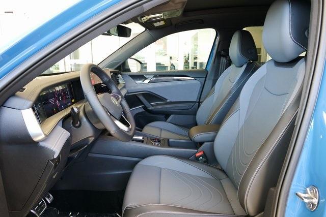 new 2025 Volkswagen Tiguan car, priced at $39,241