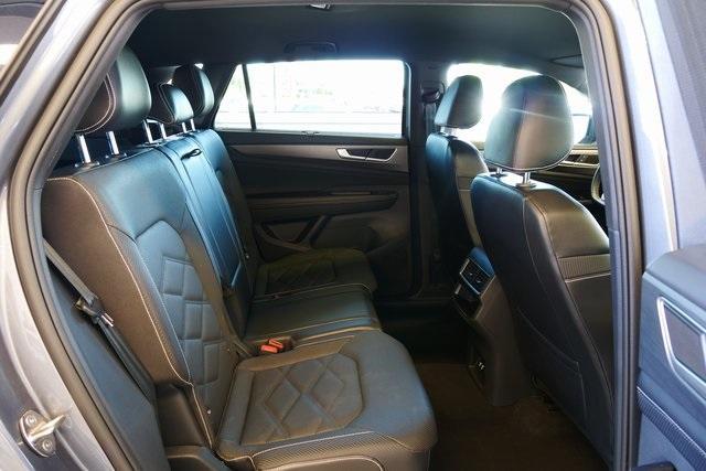 used 2024 Volkswagen Atlas Cross Sport car, priced at $32,999