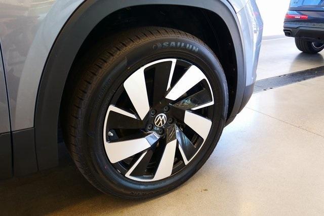 used 2024 Volkswagen Atlas Cross Sport car, priced at $32,999
