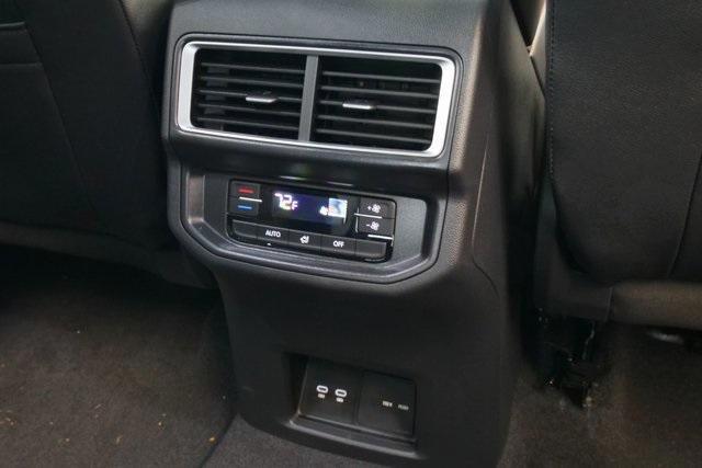 new 2026 Volkswagen Atlas car, priced at $49,335