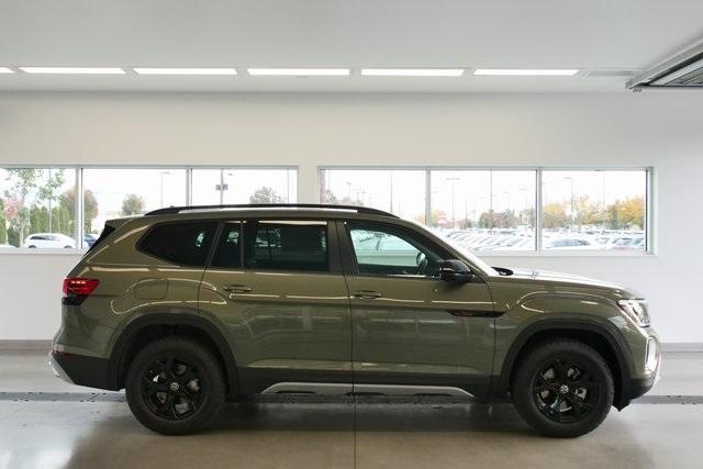 new 2026 Volkswagen Atlas car, priced at $49,335
