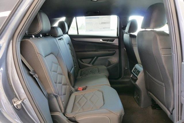 new 2025 Volkswagen Atlas Cross Sport car, priced at $39,923