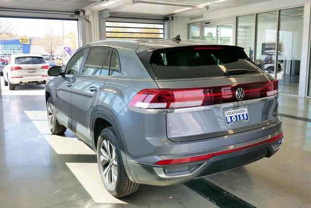 new 2025 Volkswagen Atlas Cross Sport car, priced at $39,923