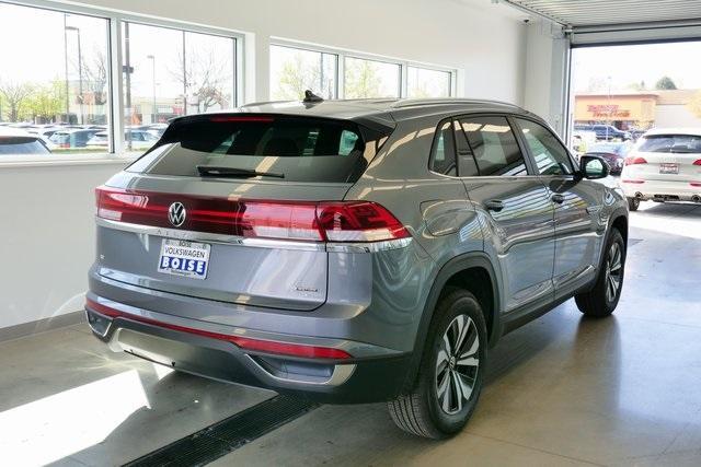 new 2025 Volkswagen Atlas Cross Sport car, priced at $39,923
